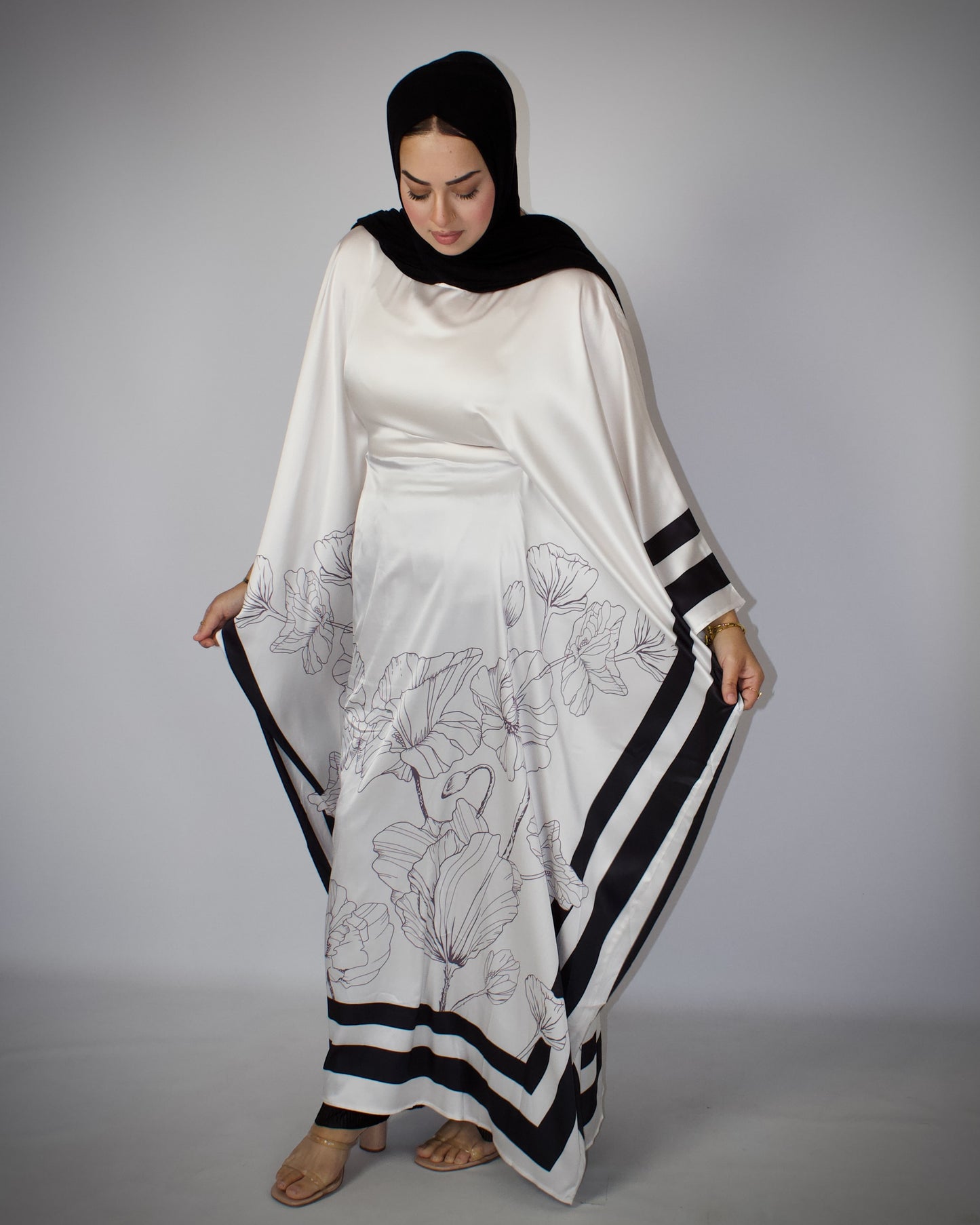 Aafiyah Moonveil Kaftan